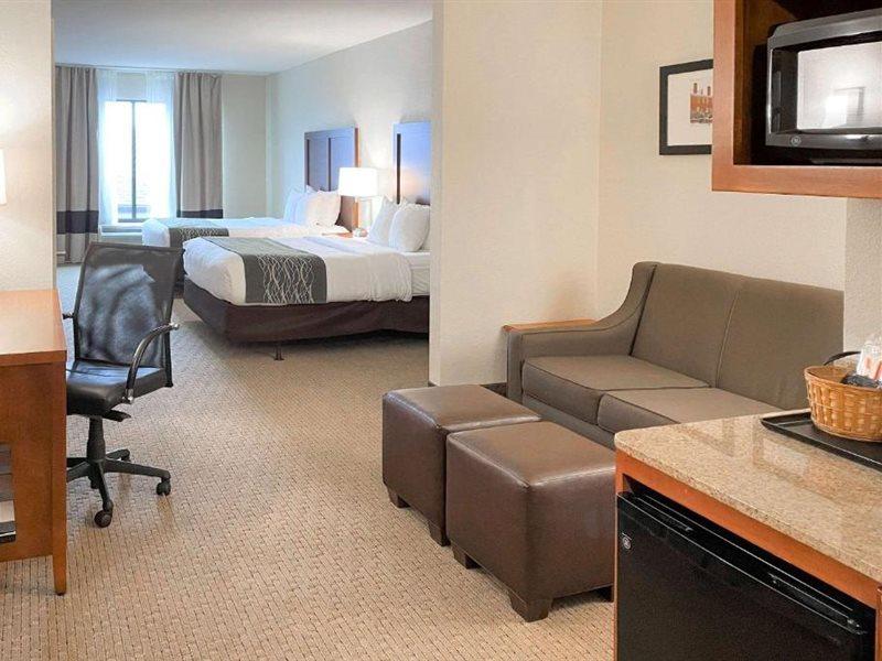 Comfort Inn & Suites Rogersville Екстериор снимка