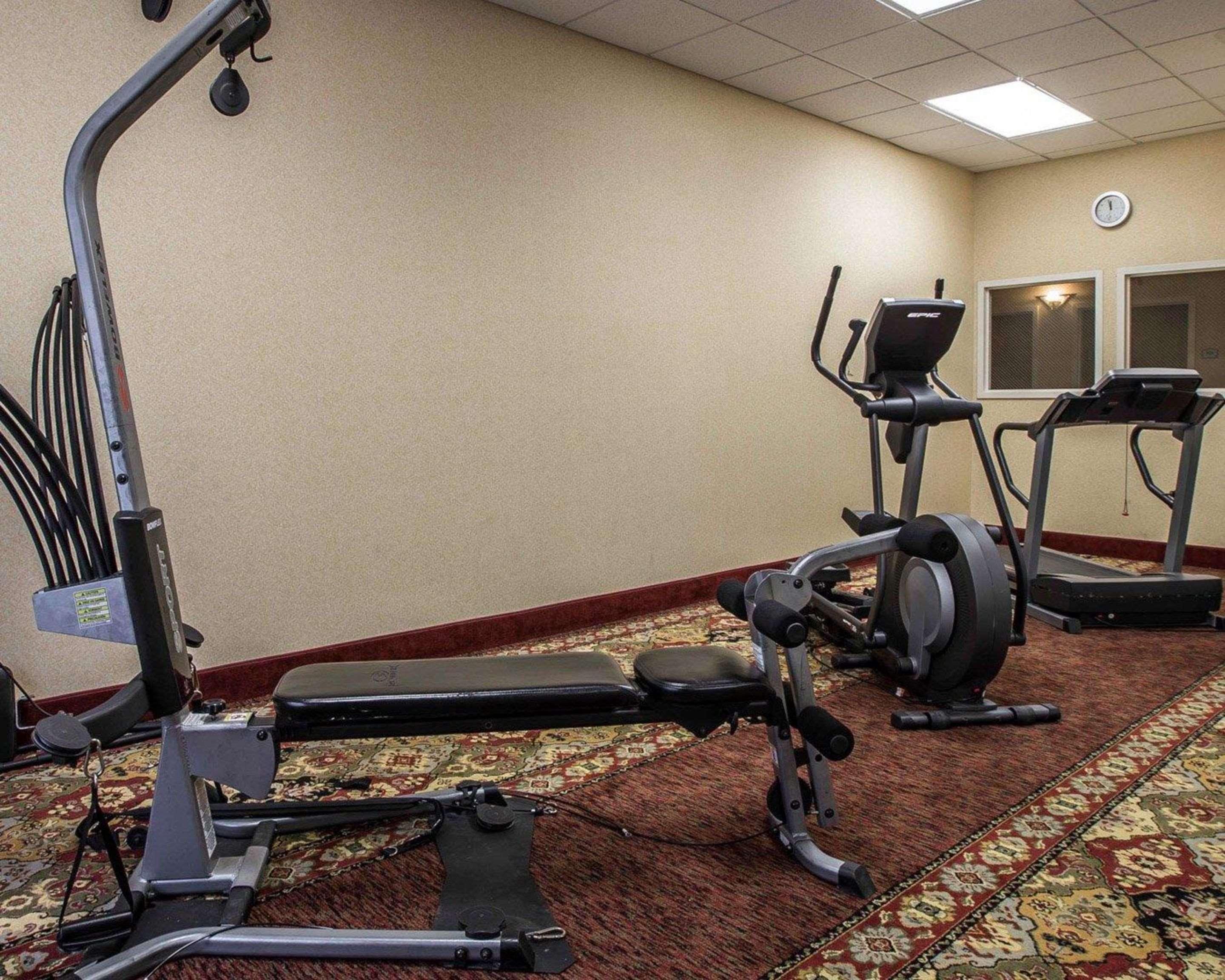 Comfort Inn & Suites Rogersville Екстериор снимка