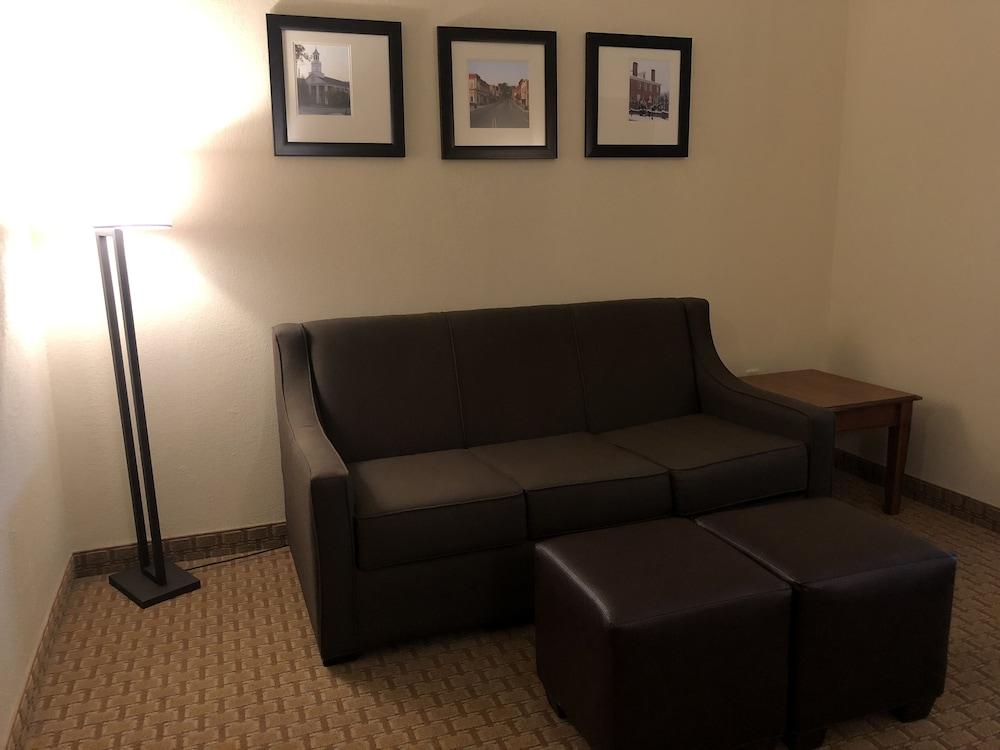 Comfort Inn & Suites Rogersville Екстериор снимка