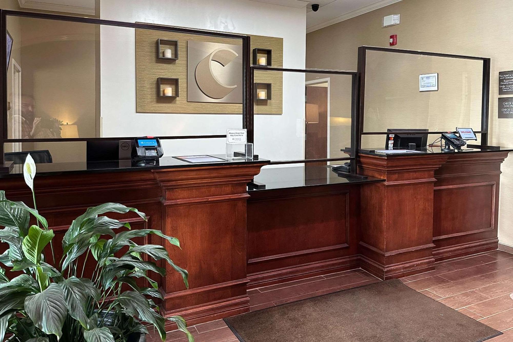 Comfort Inn & Suites Rogersville Екстериор снимка